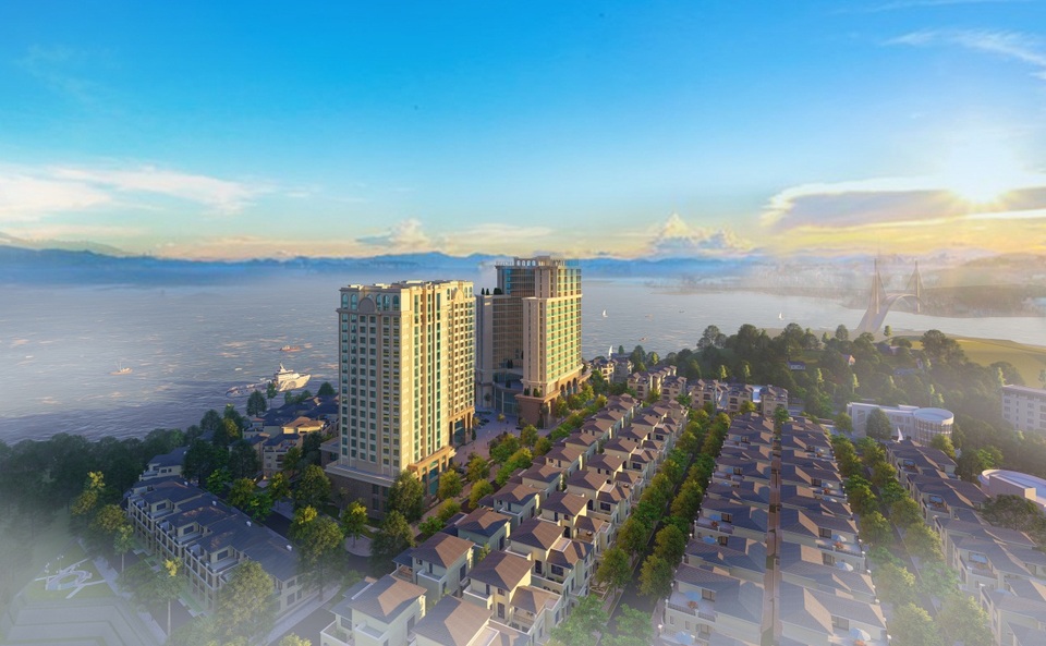 Hometel Beverly Hills Hạ Long: “Món hời” cho giới đầu tư - 3 Beverly Hills Hạ Long nằm trên ngọn đồi Hải Quân có tầm nhìn hướng ra vịnh biển.