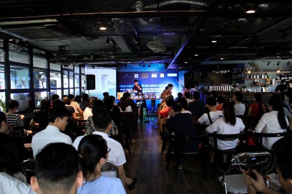 Lê Viết Quý: Chiến binh khởi nghiệp từ nghề pha chế đồ uống - 2 Lê Viết Quý: Chiến binh khởi nghiệp từ nghề pha chế đồ uống - 2