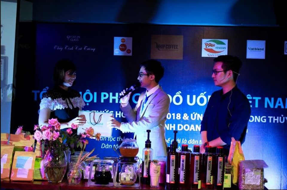 Lê Viết Quý: Chiến binh khởi nghiệp từ nghề pha chế đồ uống - 3 Lê Viết Quý: Chiến binh khởi nghiệp từ nghề pha chế đồ uống - 3