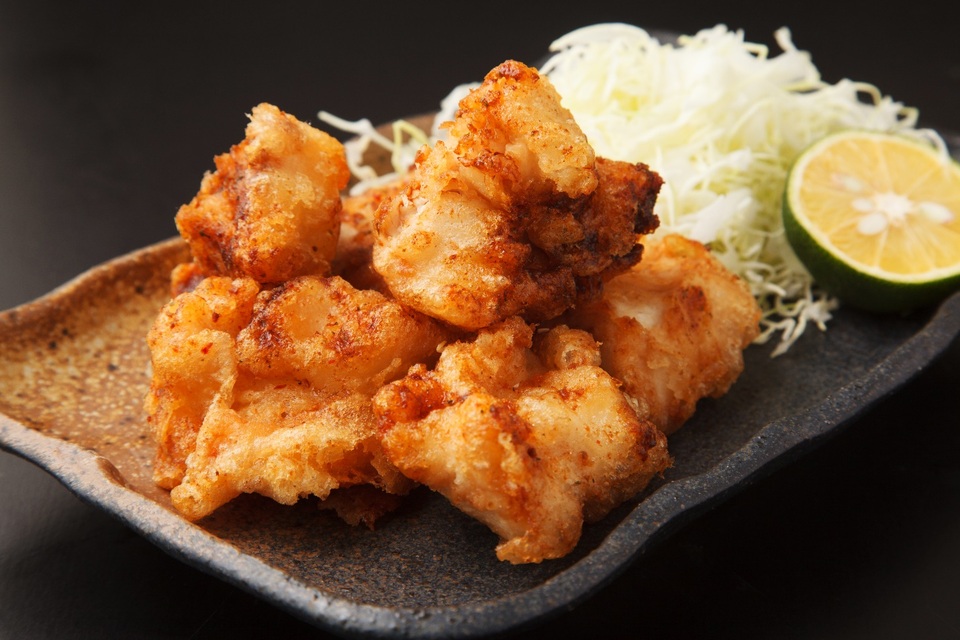 Tận hưởng vị trung thu bên gia đình cùng bữa cơm gia đình ấm áp - 4 2 món gà karaage và toriten thơm ngon, lạ miệng chắc chắn sẽ làm bữa cơm gia đình của bạn thêm ấm cúng dịp trung thu này
