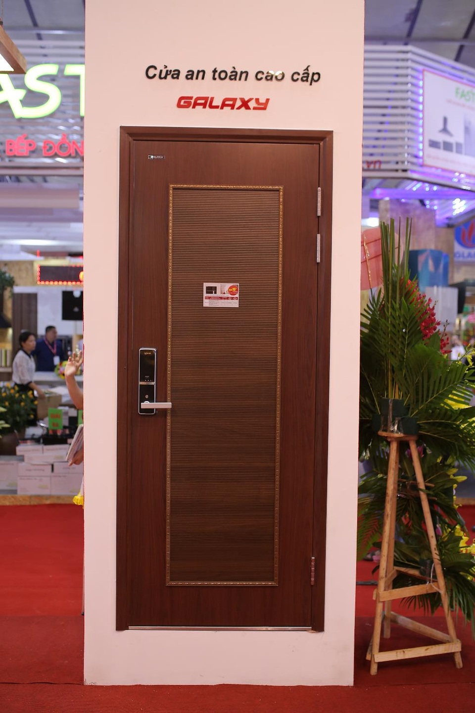 Galaxy Door giới thiệu giải pháp phòng chống cháy chủ động tại Triển lãm Vietbuild Sài Gòn - 3 Sản phẩm cửa Galaxy Door tại Vietbuild Sài Gòn 9/2018