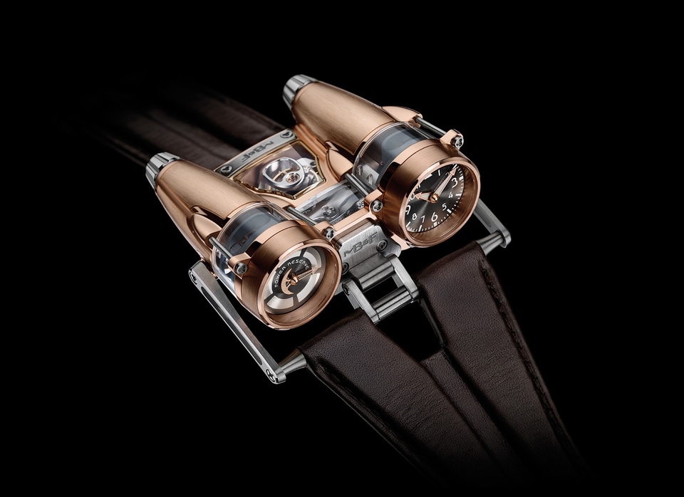 MB&F và hành trình chinh phục giới connoiseur bằng những thiết kế điên rồ đích thực - 4 Phiên bản MB&F HM4 Thunderbolt – Một trong những “cỗ máy cơ khí” phức tạp nhất của MB&F.