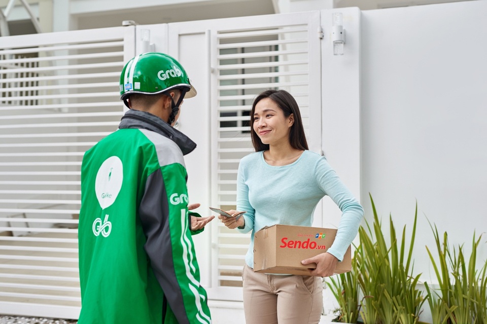 Cái bắt tay tạo nên diện mạo mới trong dịch vụ giao hàng tại Việt Nam - 2 Cái bắt tay tạo nên diện mạo mới trong dịch vụ giao hàng tại Việt Nam - 2