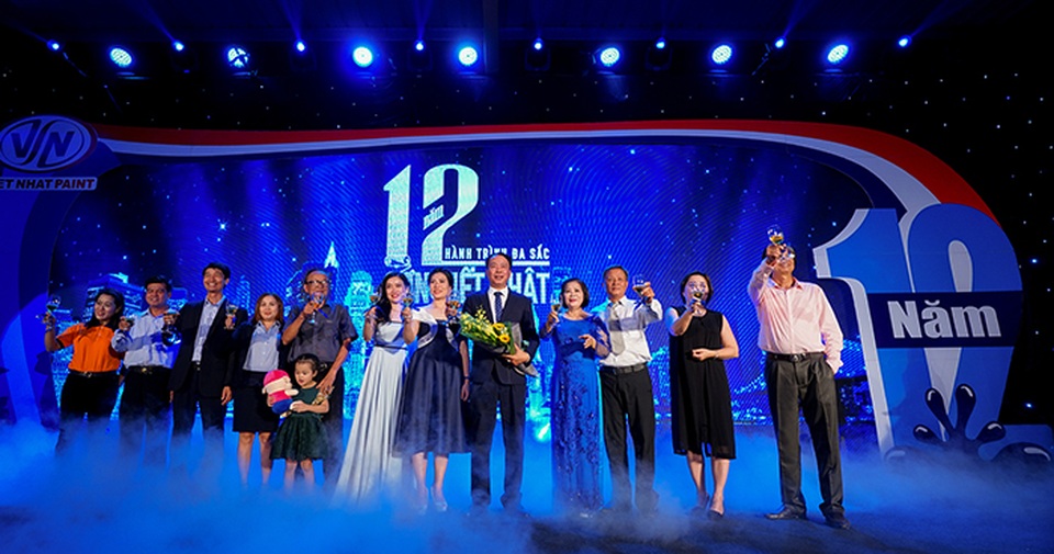 Sơn Việt Nhật - Sản phẩm chất lượng Nhật, giá Việt - 5 12 năm trưởng thành và phát triển