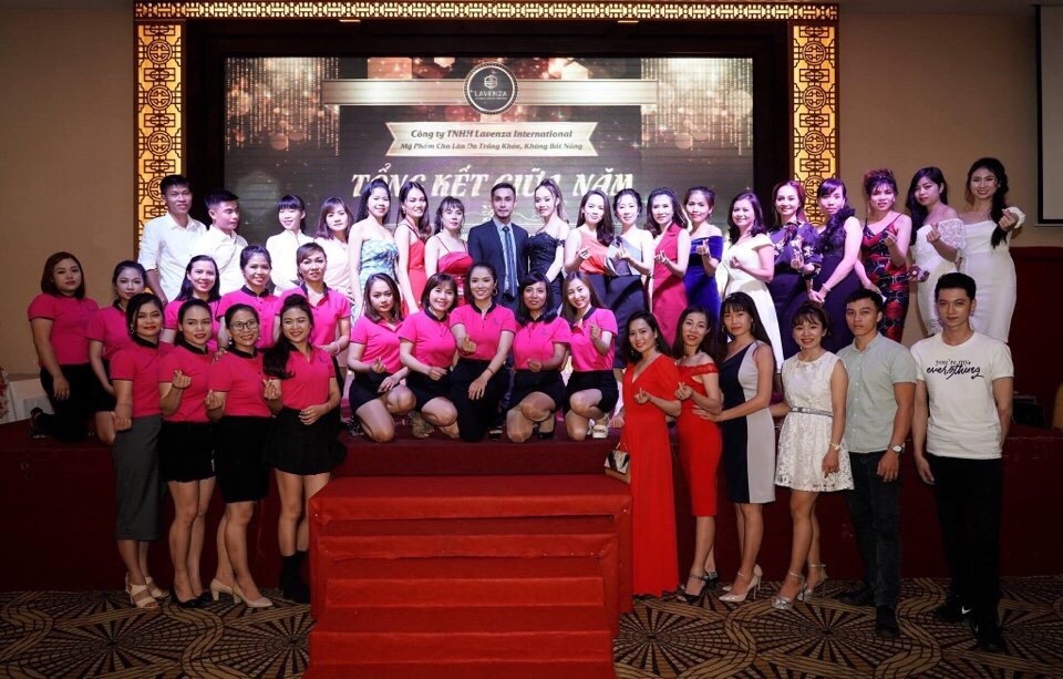 Chân dung CEO Tony Huỳnh – Chuyên gia xây dựng hệ thống phân phối kinh doanh bạc tỷ - 3 Chân dung CEO Tony Huỳnh – Chuyên gia xây dựng hệ thống phân phối kinh doanh bạc tỷ - 3