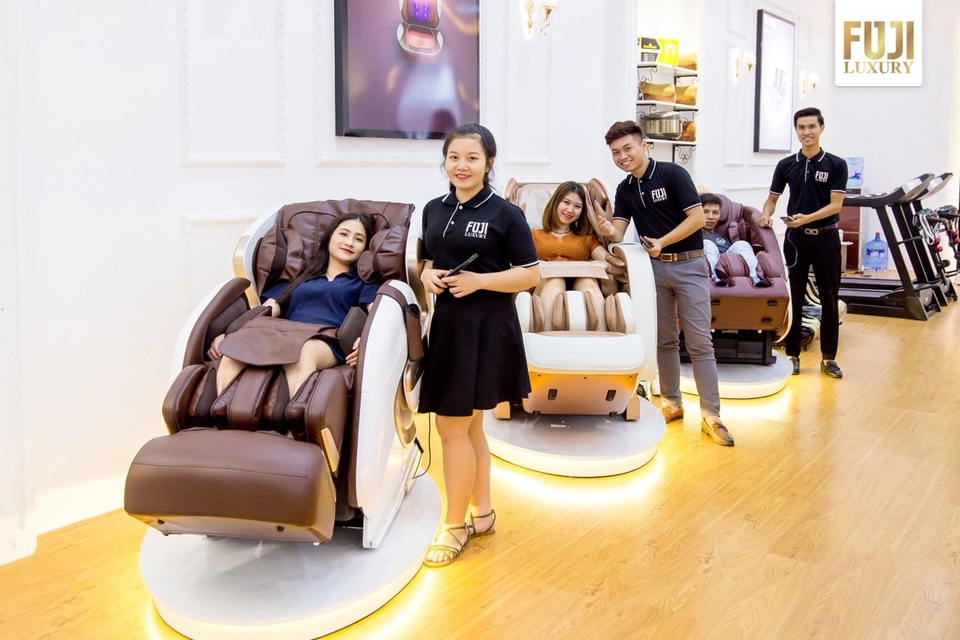 4 mẹo chọn mua ghế massage vừa rẻ vừa tốt - 5 Fuji là thương hiệu ghế massage toàn thân bán chạy hàng đầu Nhật Bản.