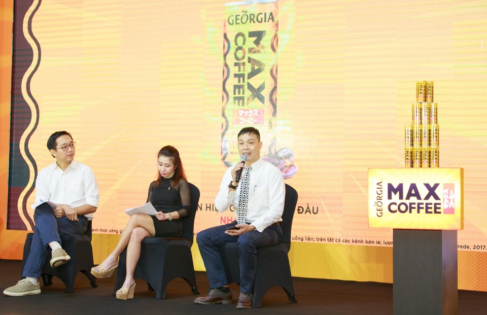 Georgia Coffee Max – Khi doanh nghiệp nỗ lực làm mới mình để đáp ứng người dùng trẻ - 1 Đại điện Coca-Cola chia sẻ về lợi thế của sản phẩm tại thị trường Việt Nam từ chuỗi quản lý chất lượng sản phẩm, giá cả cạnh tranh và hệ thống phân phối đa dạng tại sự kiện ra mắt.