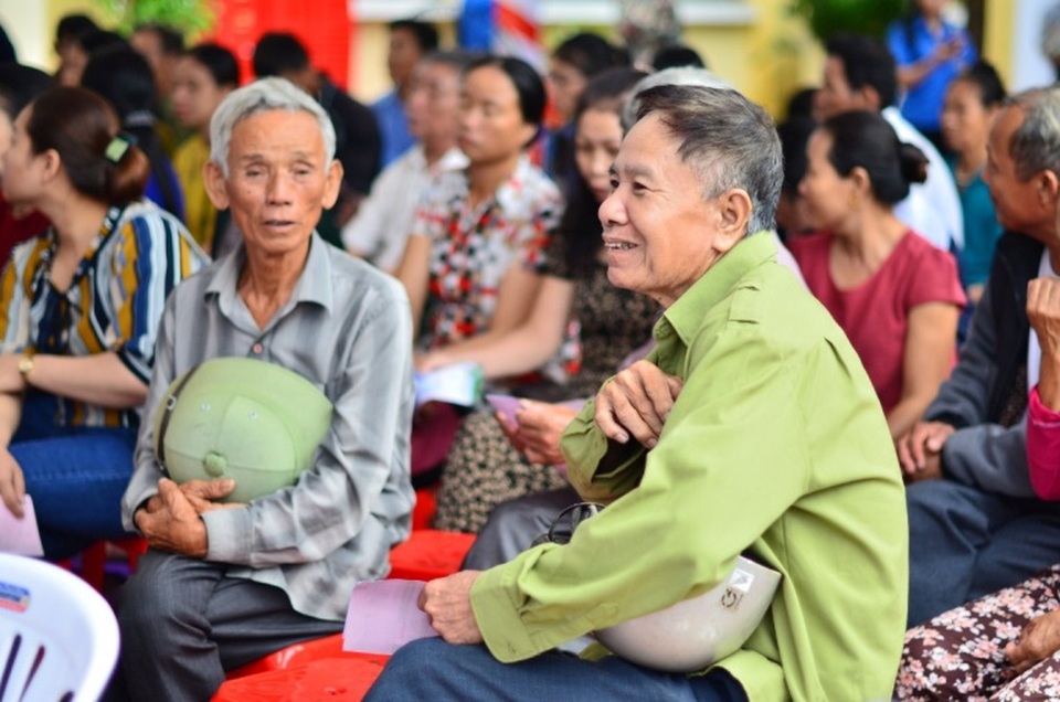 Chương trình “Chăm sóc mắt cộng đồng 2018” – Mang đến niềm vui cho đôi mắt - 2 Chương trình “Chăm sóc mắt cộng đồng 2018” – Mang đến niềm vui cho đôi mắt - 2