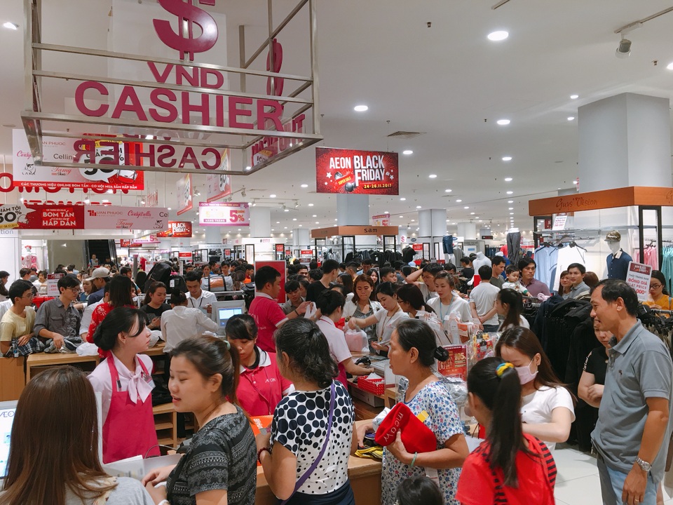 Trào lưu săn hàng "lạ" vào ngày Black Friday 2018 - 3 Trào lưu săn hàng "lạ" vào ngày Black Friday 2018 - 3