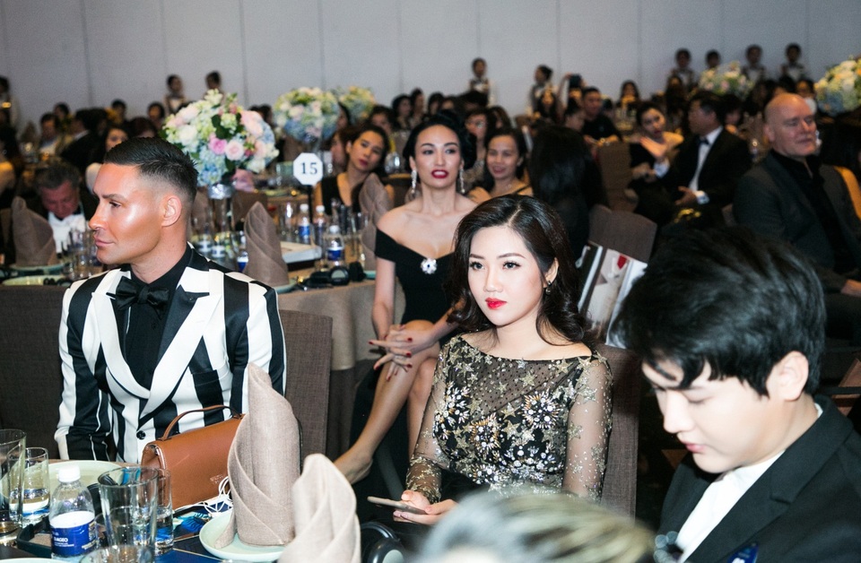 Giám đốc Công nghệ Trần Minh Group được vinh danh Top 10 Phong cách Doanh nhân quốc tế 2018 – 2019 - 3 Sự kiện quy tụ rất đông các doanh nhân khắp cả nước