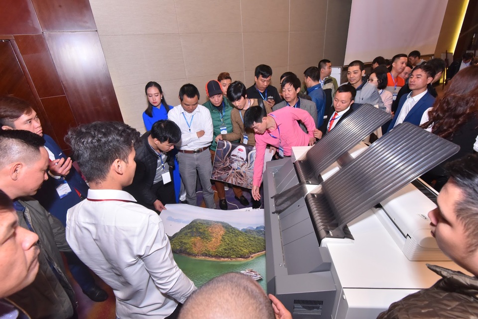 Phú Sơn ra mắt dòng máy in KIP công nghệ laser màu tại Việt Nam - Ảnh 4.