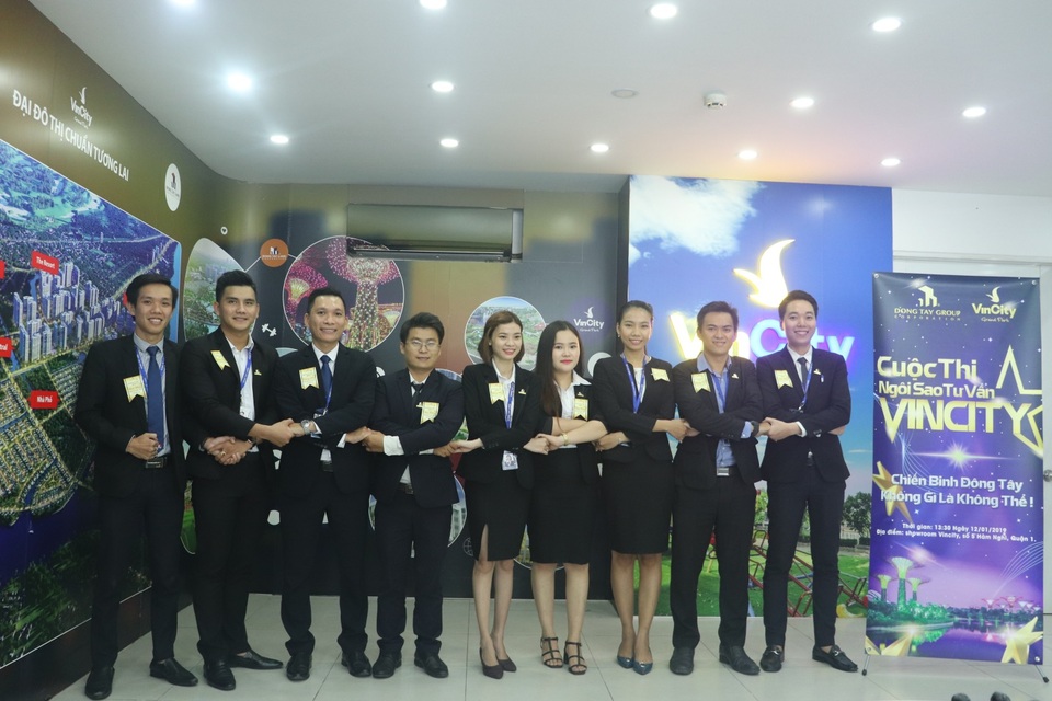 Đông Tây Group tìm kiếm Ngôi sao tư vấn Vincity - Ảnh 1. Đông Tây Group tìm kiếm Ngôi sao tư vấn Vincity - Ảnh 1.