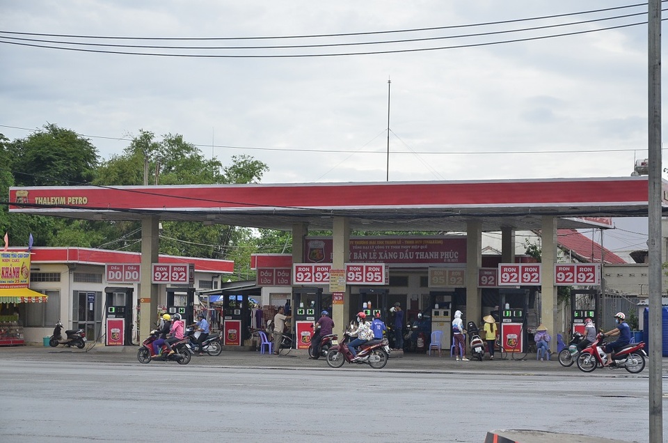 Cây xăng Thanh Phúc lụi đe dọa khu dân cư