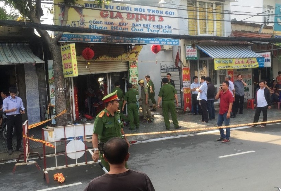 Cháy tiệm cưới hỏi, cả gia đình 3 người tử vong - 1 Căn nhà xảy ra cháy khiến 3 người vong