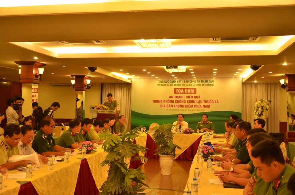 Toàn cảnh buổi tọa đàm