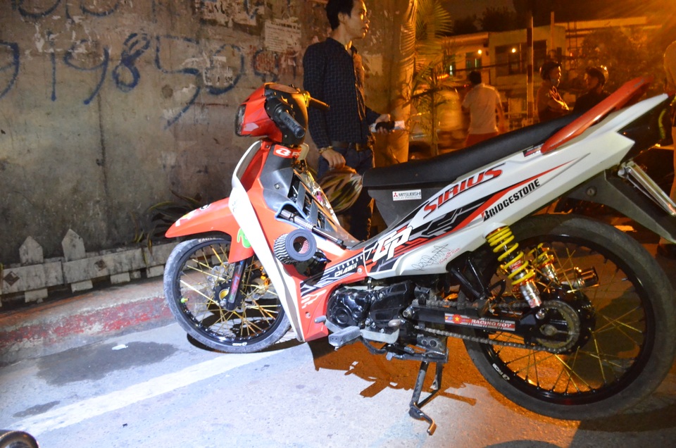 Những chiếc xe đã được thay đổi kết cấu để tham gia đua