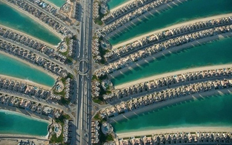 Choáng ngợp trước sự giàu có, xa hoa ở Dubai - 10 Dubai nổi tiếng với quần đảo nhân tạo Cây Cọ với những ngôi nhà sang trọng nằm san sát nhau