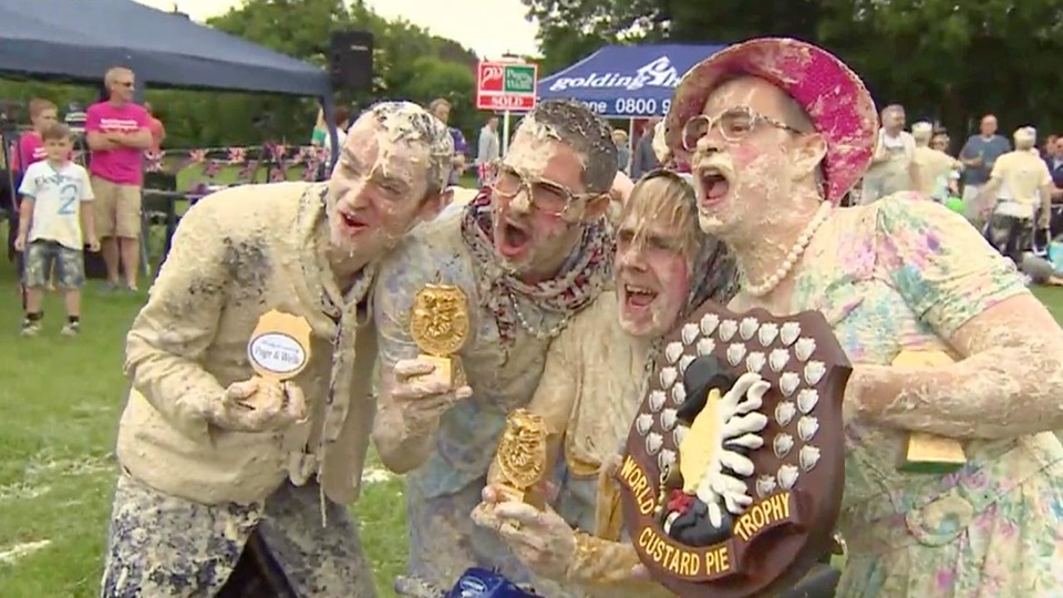 Muôn kiểu lễ hội ẩm thực độc lạ mà "điên rồ" nhất thế giới - 4 Muôn kiểu lễ hội ẩm thực độc lạ mà "điên rồ" nhất thế giới - 4