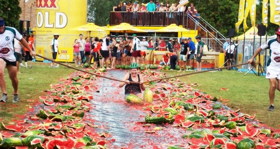 Muôn kiểu lễ hội ẩm thực độc lạ mà "điên rồ" nhất thế giới - 7 Muôn kiểu lễ hội ẩm thực độc lạ mà "điên rồ" nhất thế giới - 7