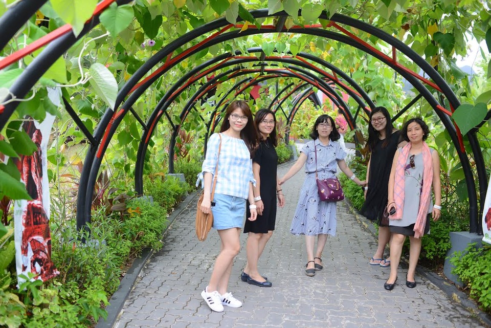 Du hí ở "xứ sở đại bàng" Langkawi và những trải nghiệm không thể quên - 3 Khuôn viên bên trong làng Phương Đông