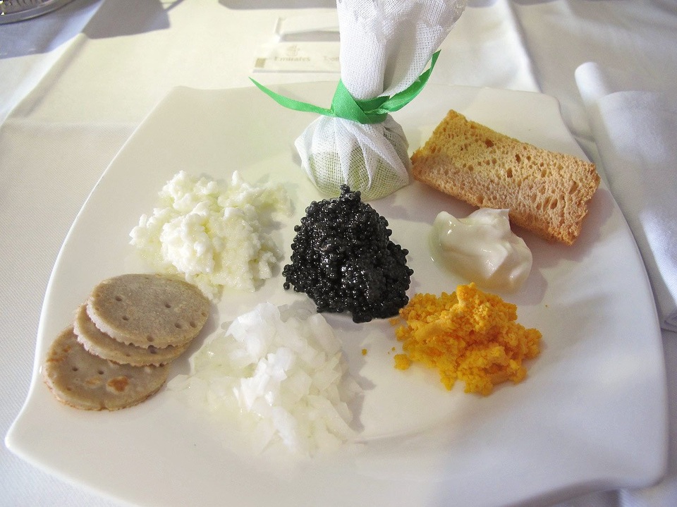 Những suất ăn trên máy bay xịn chẳng kém gì khách sạn hạng sang - 2 Những suất ăn trên máy bay xịn chẳng kém gì khách sạn hạng sang - 2