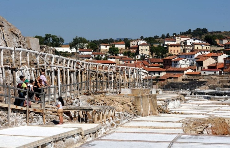 Quang cảnh bên trong thung lũng Salado thuộc miền bắc Tây Ban Nha