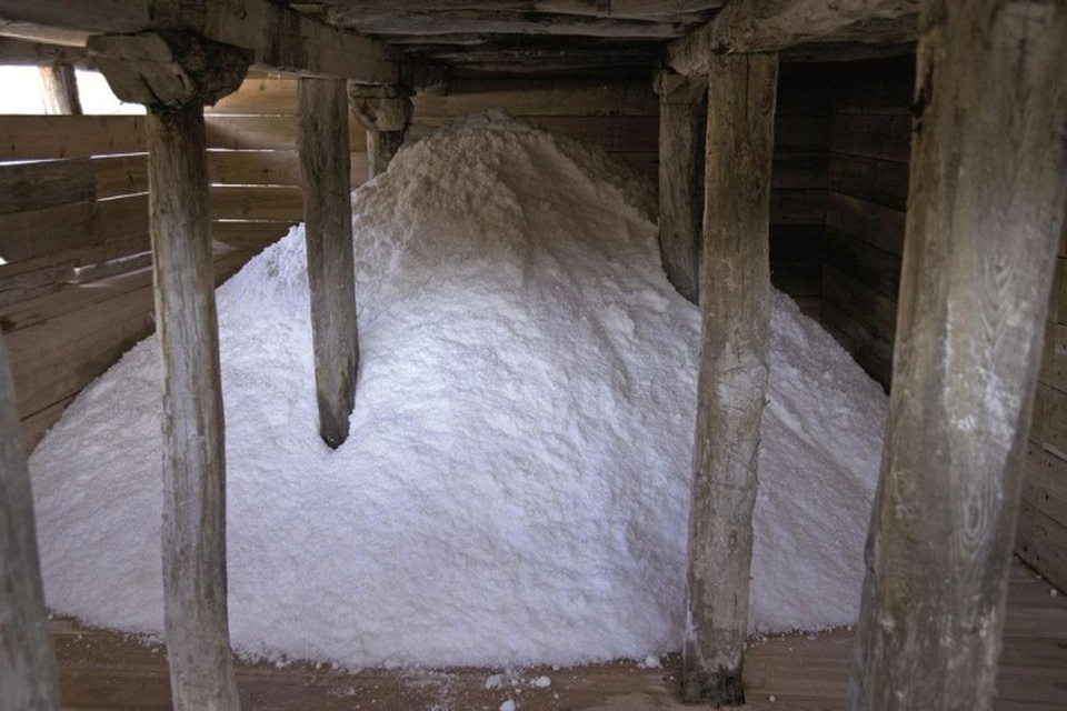 Muối được bảo quản bên trong