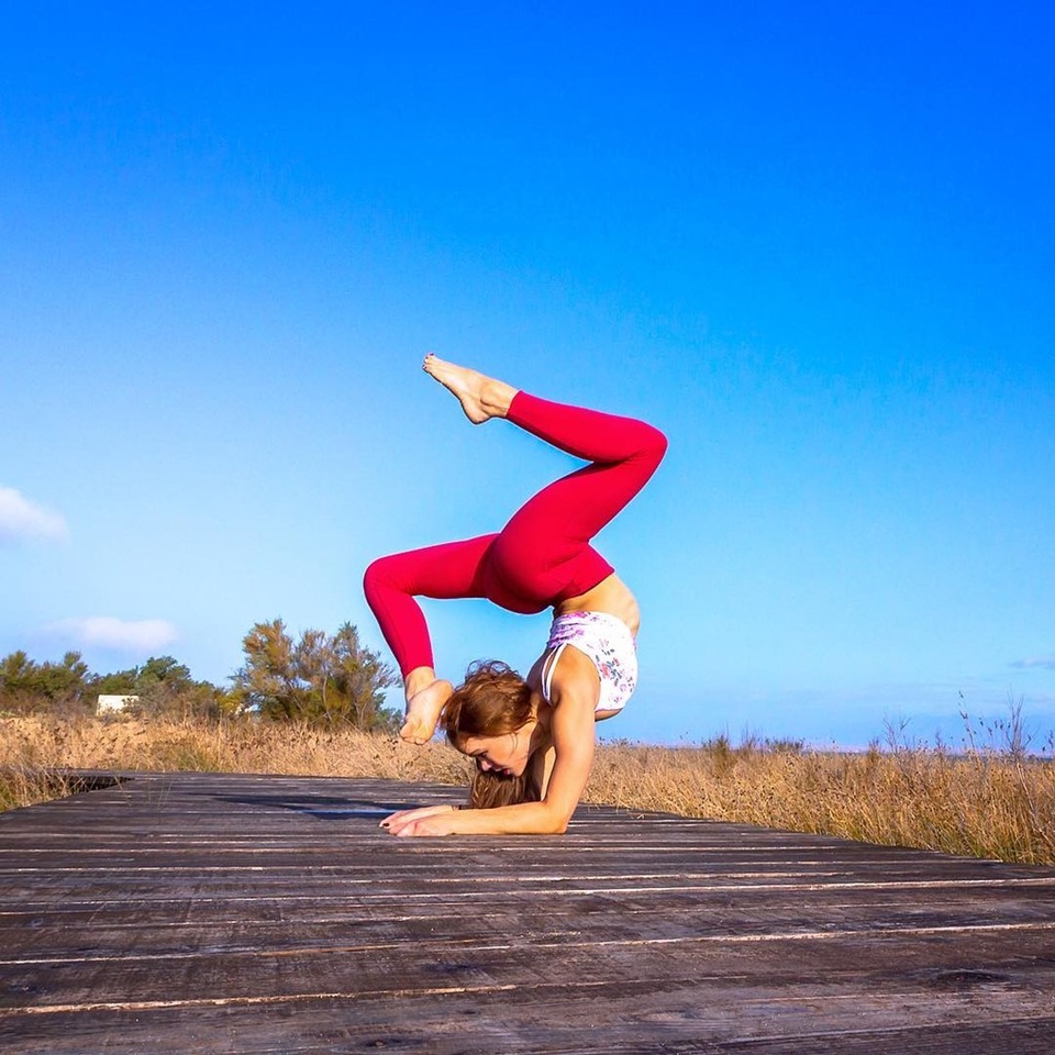 Nữ phi công xinh đẹp du lịch vòng quanh thế giới để tập yoga - 11 Nữ phi công xinh đẹp du lịch vòng quanh thế giới để tập yoga - 11