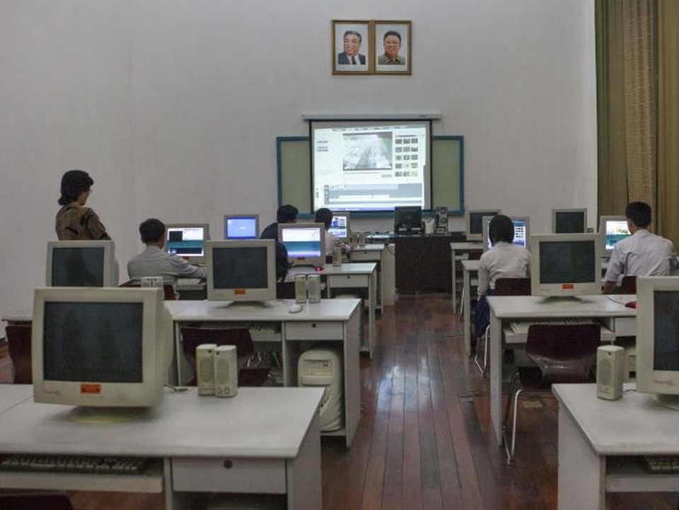 Hé lộ hình ảnh bên trong khu phim trường đặc biệt ở Triều Tiên - 7 Khu vực xử lý hậu trường