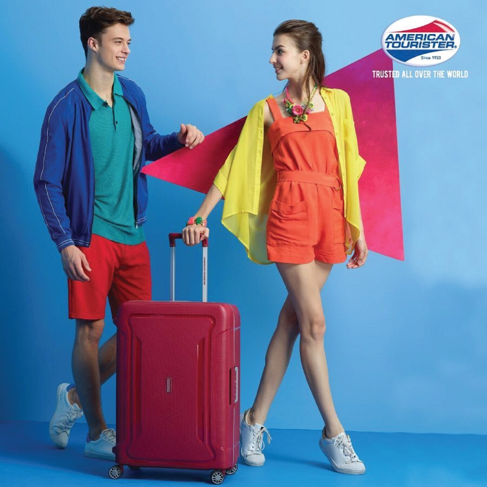 Samsonite ưu đãi đặc biệt chương trình chào đón Giáng sinh và năm mới - 4 Nếu bạn đã quyết định cho mình người bạn đồng hành trong mỗi hành trình là một chiếc vali kéo thì TRIBUS chắc chắn là hành trang tốt nhất. Bạn sẽ không còn phải lo sợ kẻ gian xâm phạm vào hành lý bởi giờ đây chiếc vali của bạn đã trở thành một khối thống nhất với khóa ba điểm an toàn và bảo mật được tích hợp khóa TSA tiêu chuẩn Mỹ.