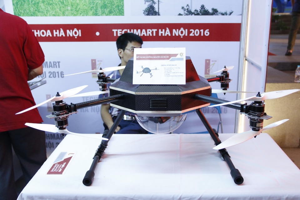 Thiết bị bay không người lái BK- X8