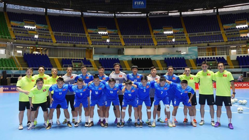 Khát vọng cháy bỏng của futsal Việt Nam ở kỳ World Cup đầu tiên - 1 Đội tuyển futsal Việt Nam tại NTĐ chính thức của VCK World Cup futsal 2016, ở Cali (Colombia)