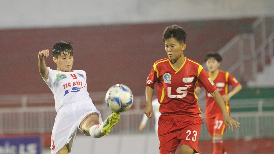 TPHCM và Hà Nội cống hiến cho người xem trận chung kết hấp dẫn (ảnh: Trọng Vũ)