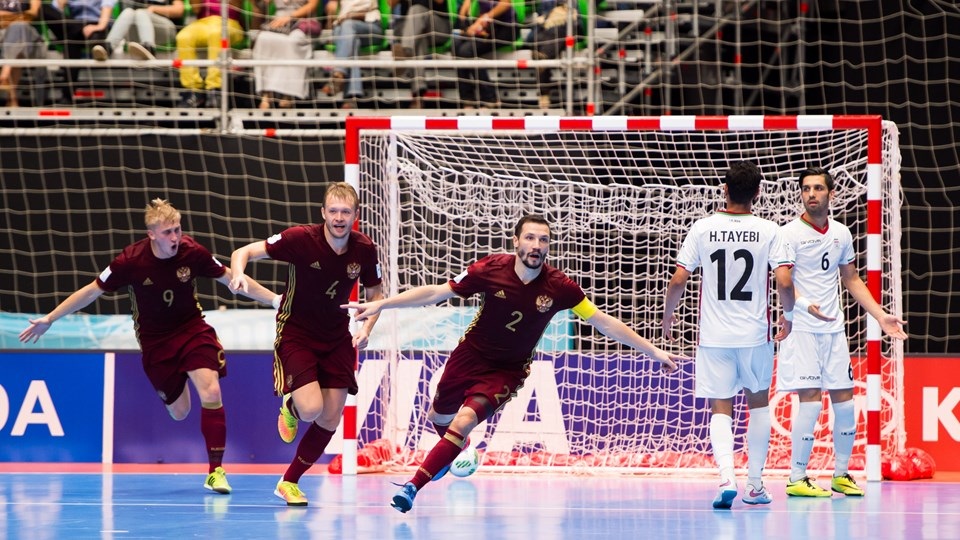 Chật vật vượt qua Iran, Nga vào chung kết World Cup futsal 2016 - 1 Vượt qua Iran, Nga giành quyền vào chung kết World Cup futsal 2016