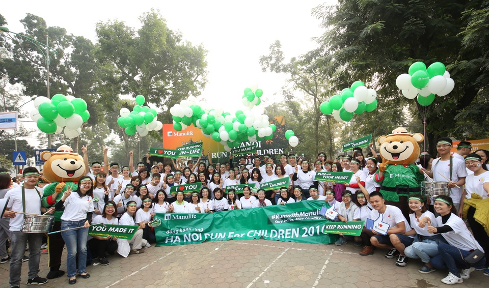 Manulife Việt Nam tiếp tục đồng hành cùng “Cuộc chạy vì trẻ em Hà Nội” 2016 - 1