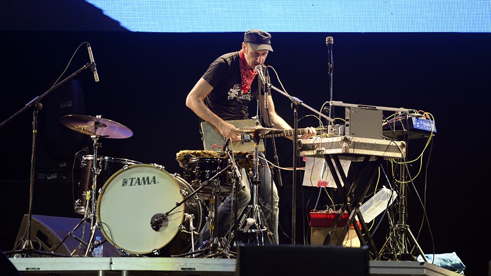 Diva Mỹ Linh chinh phục khán giả với những bản hit đình đám - 16