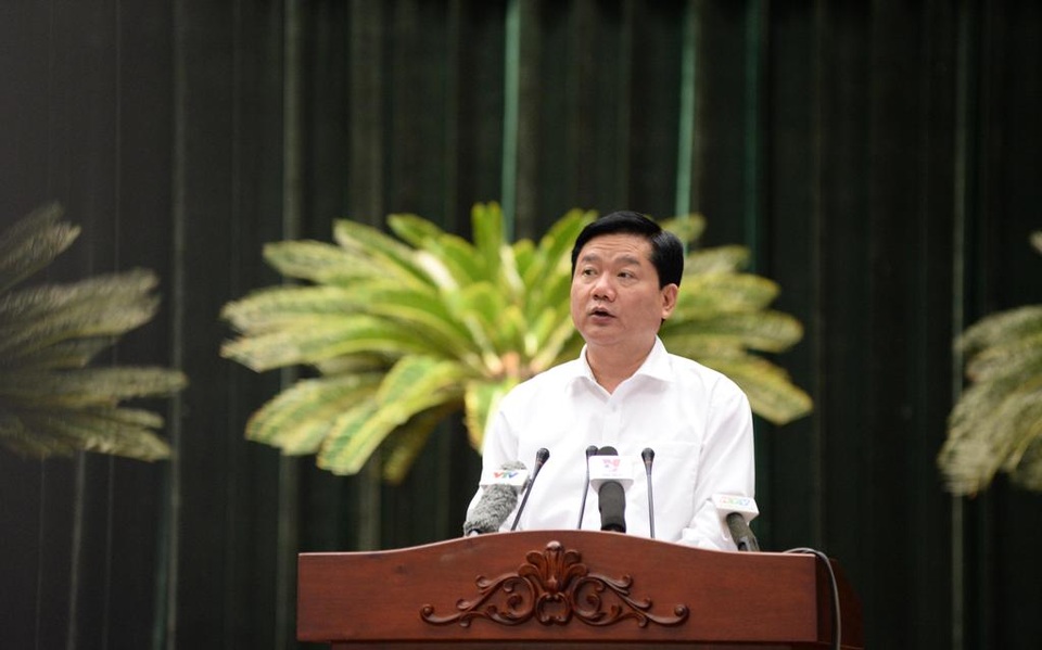 Bí thư Thăng thúc TPHCM cải tiến hình thức xúc tiến đầu tư nước ngoài - 1 Bí thư Thành ủy TPHCM Đinh La Thăng nhấn mạnh chương trình nâng cao chất lượng nguồn nhân lực có vai trò xương sống, quyết định, tác động mạnh mẽ, tạo bước đột phá trong phát triển kinh tế - xã hội TP