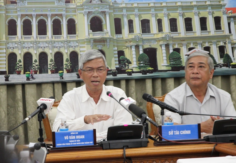 Chánh Văn phòng UBND TPHCM Võ Văn Hoan cho biết TP sẽ tiếp tục theo dõi, giám sát tình hình ô nhiễm môi trường tại khu vực Nam Sài Gòn