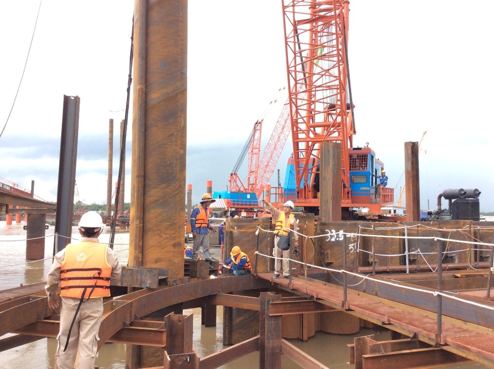 Hơn 10 triệu dân sẽ giám sát dự án chống ngập 10.000 tỷ đồng - 2 6 cống kiểm soát triều được triển khai thi công đồng loạt