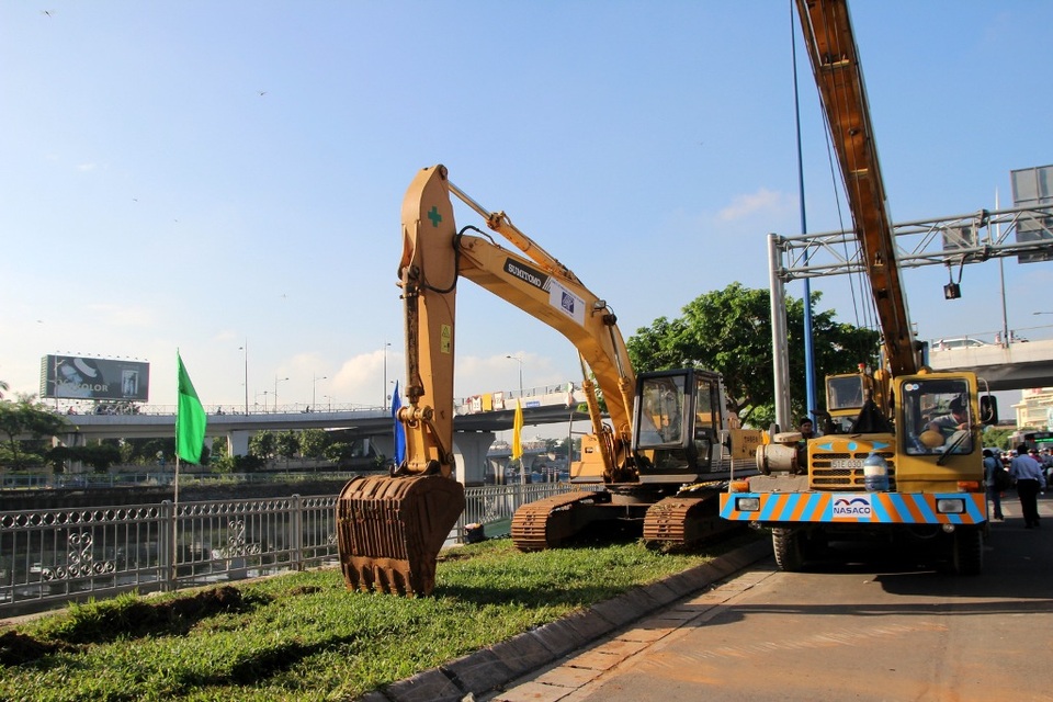 TPHCM: Xây thêm 2 nhánh cho cầu Nguyễn Văn Cừ để chống kẹt xe - 4 Dự kiến, dự án hoàn thành vào cuối quý II/2017