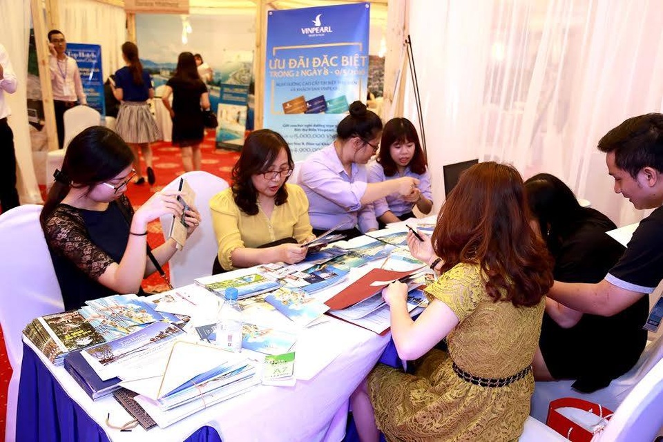 Top Hotel Premier Day 2016 - Đưa thương hiệu đẳng cấp đến gần người tiêu dùng - 1
Sự kiện Top Hotel Premier Day lần thứ 2 - Ngày hội du lịch sẽ chọn điểm dừng tại TPHCM cùng với sự tham gia của rất nhiều các thương hiệu hàng đầu.