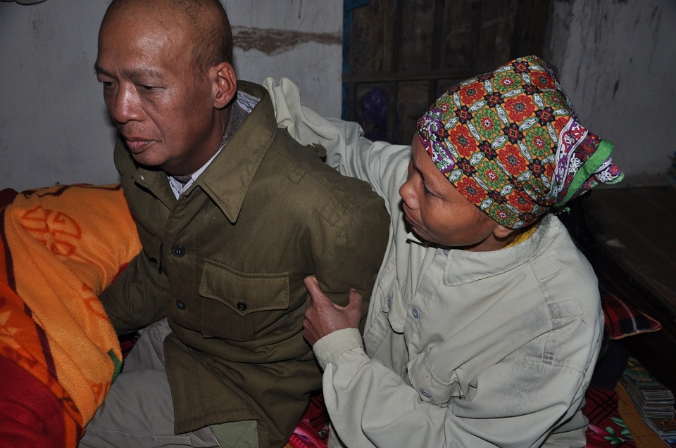 Sức khỏe anh Trượng hiện đã rất yếu vì căn bệnh ung thư vòm họng.