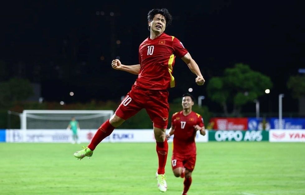 HLV Steve Darby: Tuyển Việt Nam dự AFF Cup với sự mệt mỏi, thiếu sáng tạo - 6