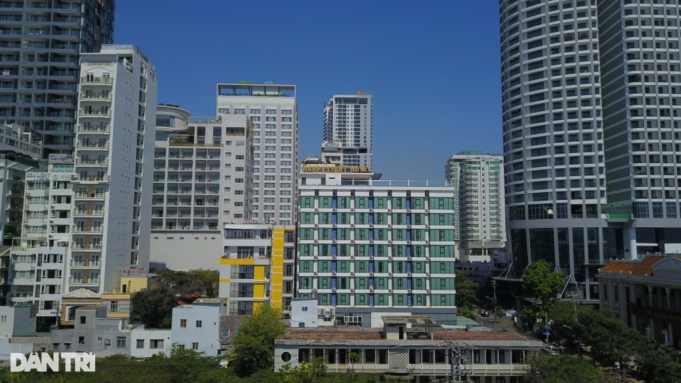 Gà đẻ trứng vàng condotel: Sau bùng nổ, vỡ trận là gì? - 3 Gà đẻ trứng vàng condotel: Sau bùng nổ, vỡ trận là gì? - 3