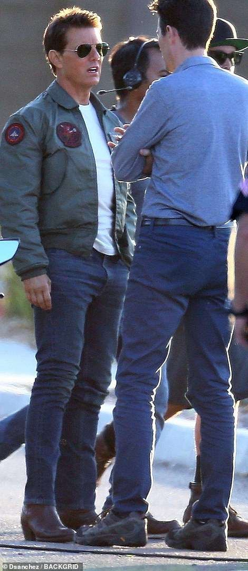 Đã 32 năm, Tom Cruise 56 tuổi, nhưng anh vẫn là Maverick của "Top Gun"... - 9 Đã 32 năm, Tom Cruise 56 tuổi, nhưng anh vẫn là Maverick của "Top Gun"... - 9