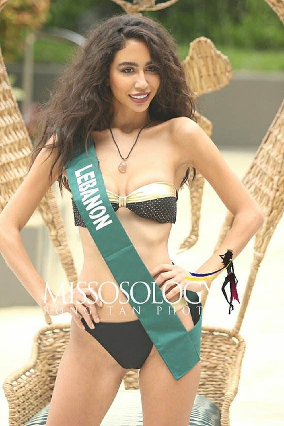 Mãn nhãn với phần trình diễn áo tắm của mỹ nhân Hoa hậu Trái đất 2018 - 15