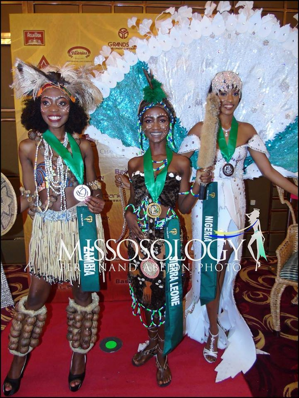 Mãn nhãn với phần trình diễn áo tắm của mỹ nhân Hoa hậu Trái đất 2018 - 28