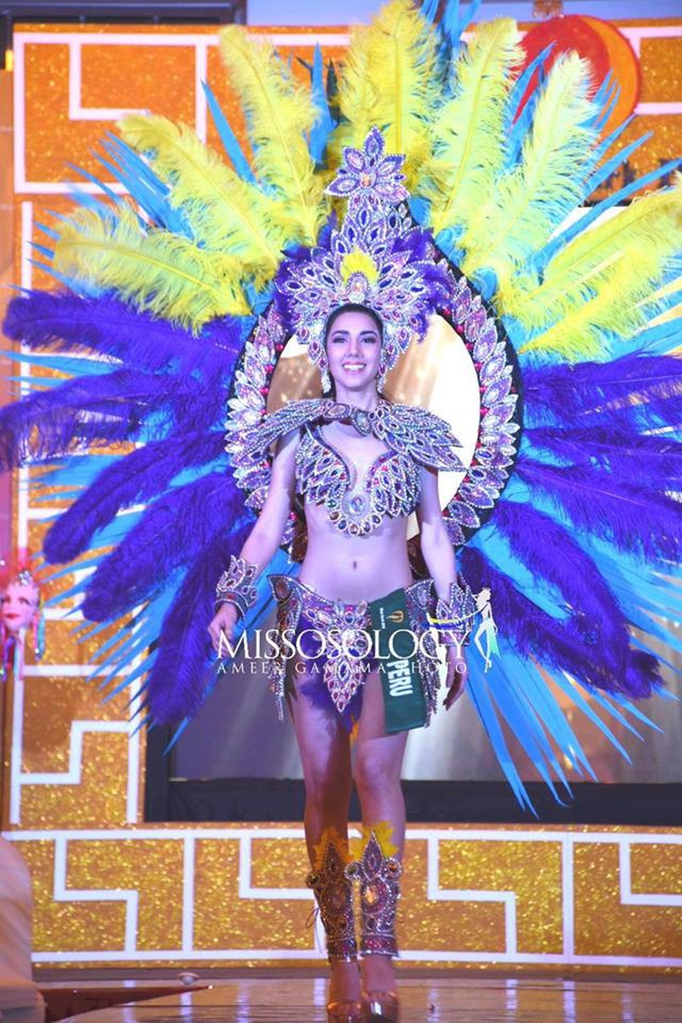 Mãn nhãn với phần trình diễn áo tắm của mỹ nhân Hoa hậu Trái đất 2018 - 51