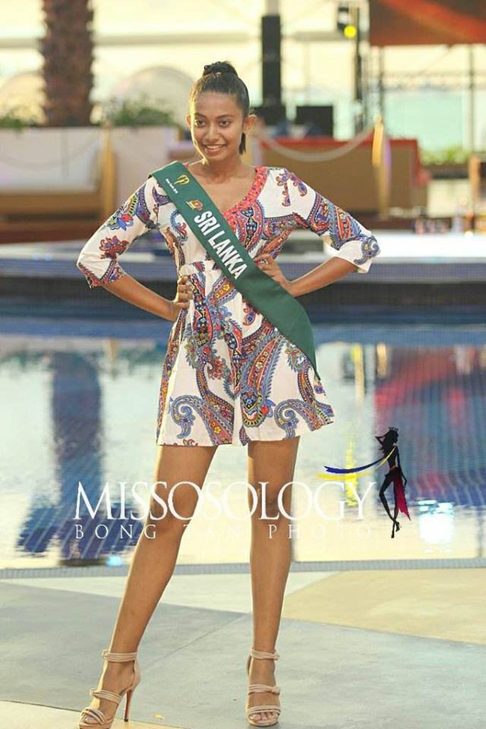 Soi mặt "mộc" của các mỹ nhân Hoa hậu Trái đất 2018 - 48