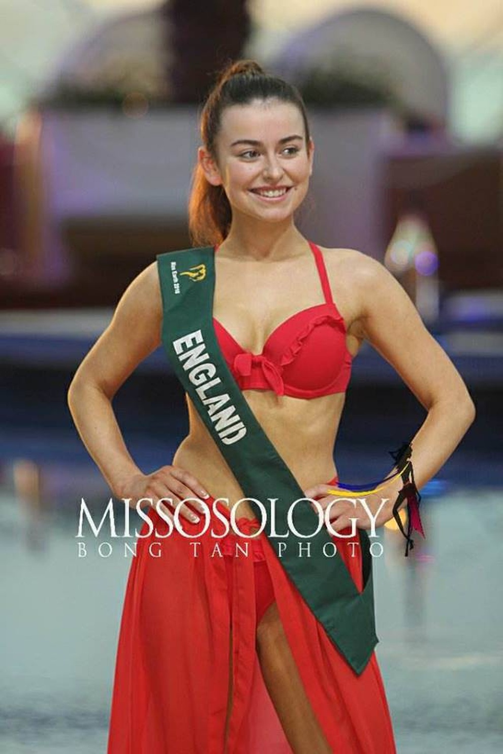 Soi mặt "mộc" của các mỹ nhân Hoa hậu Trái đất 2018 - 4